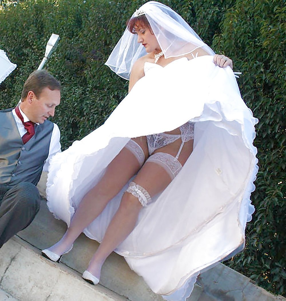 Brides in wedding dresses without panties
