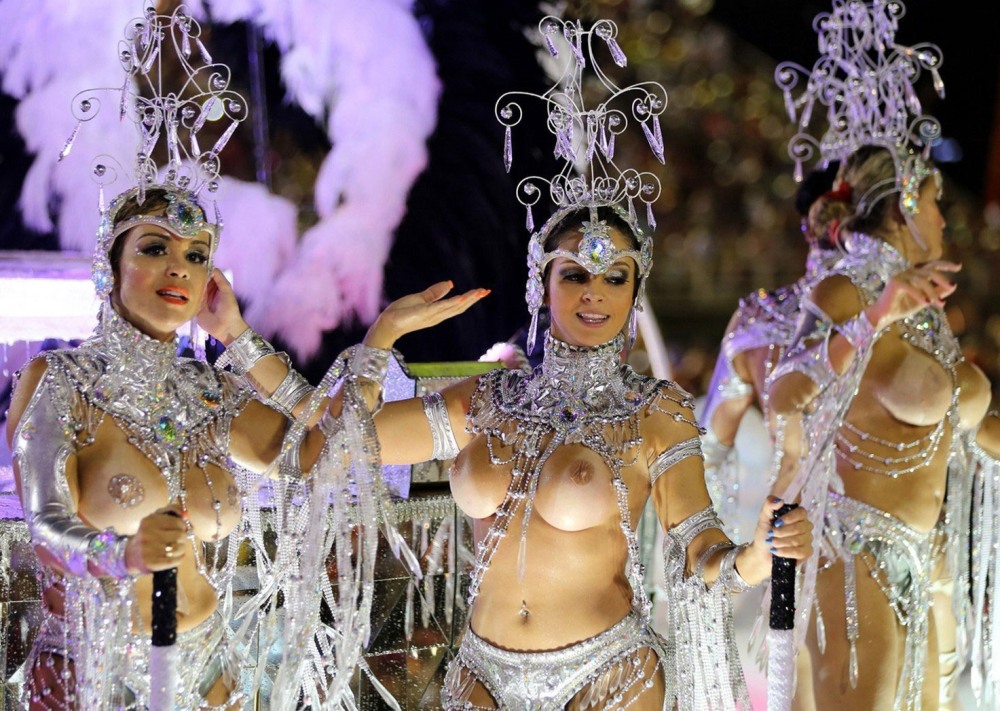 Rio de Janeiro Carnival Nude women