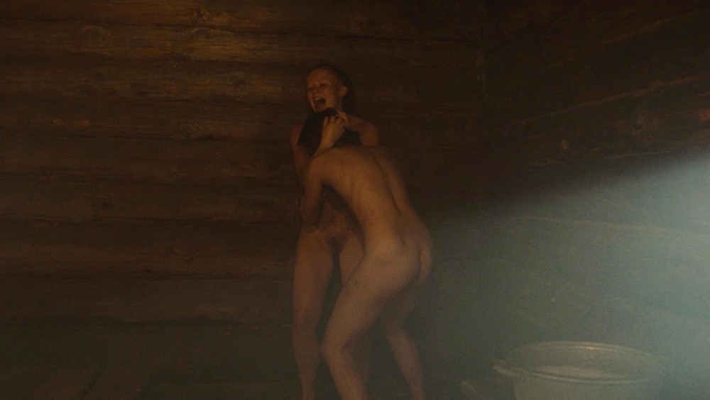 Actress Julia Peresild Nude