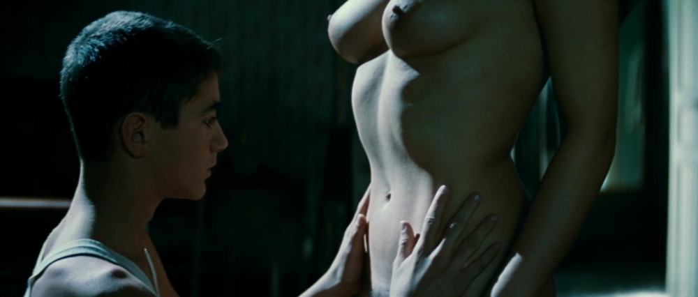 Malena movie 2000 Beature