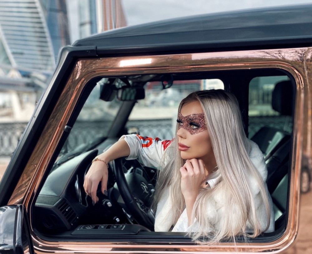 Karina Lazaryans Interns