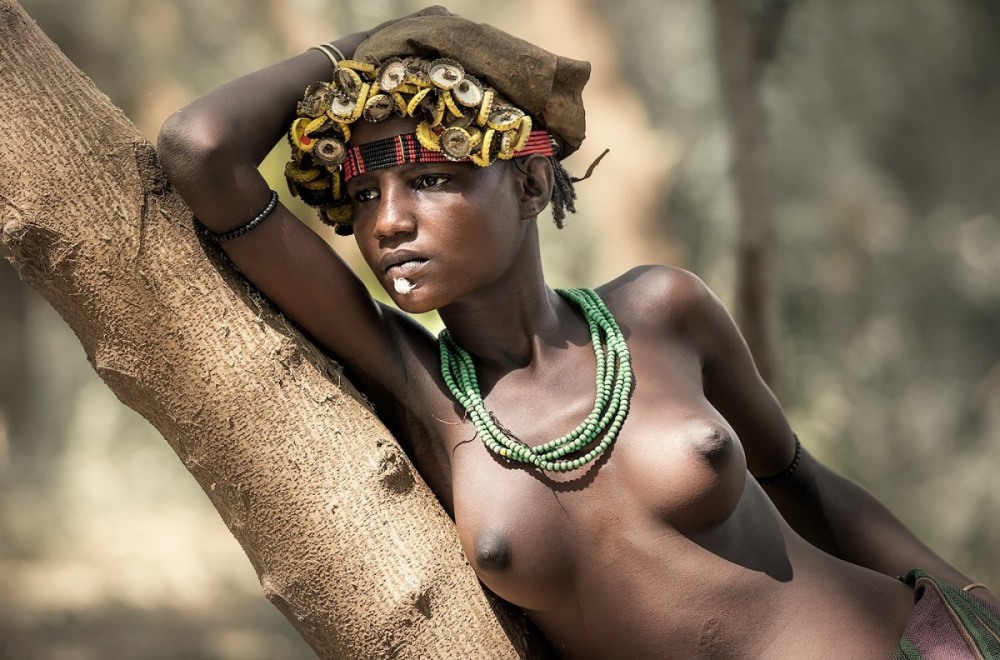 Naked girls in tribes