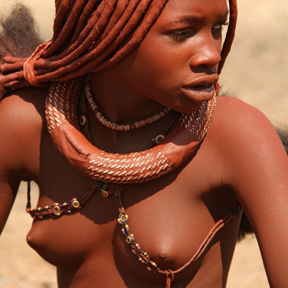 Naked women of African tribes