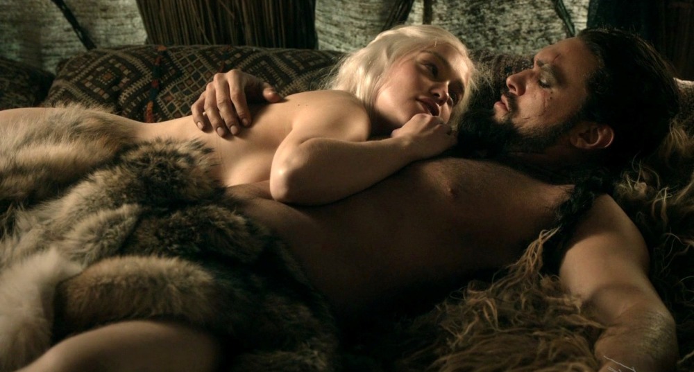 Emilia Clark Game of Thrones Naked