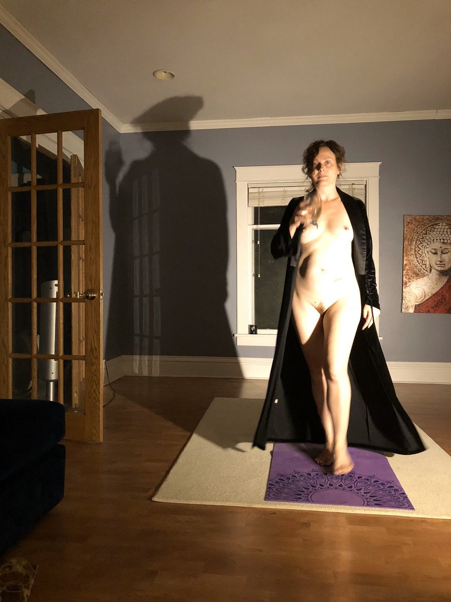 Ala Nelson in mini naked