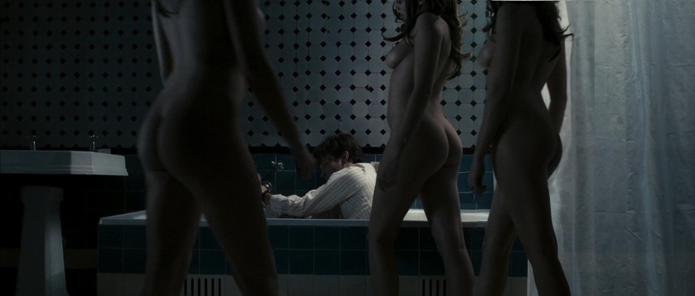 Teresa Palmer Naked in films