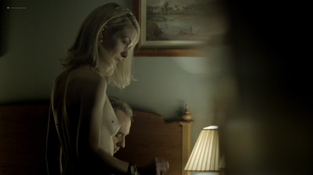 Naked Melissa George without panties and bras