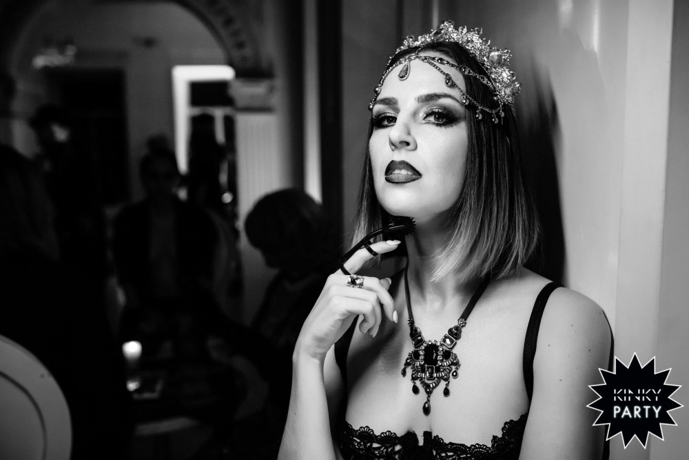 Taisiya Reshetnikova Kinky Party