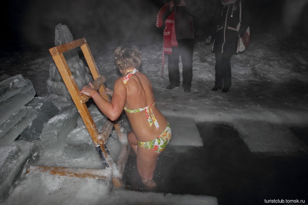 Diving into the hole for the baptism of the gif