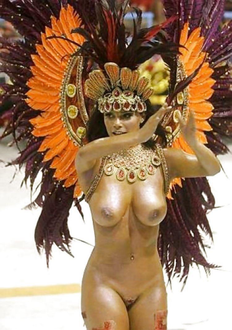 Viviana Castro Carnival