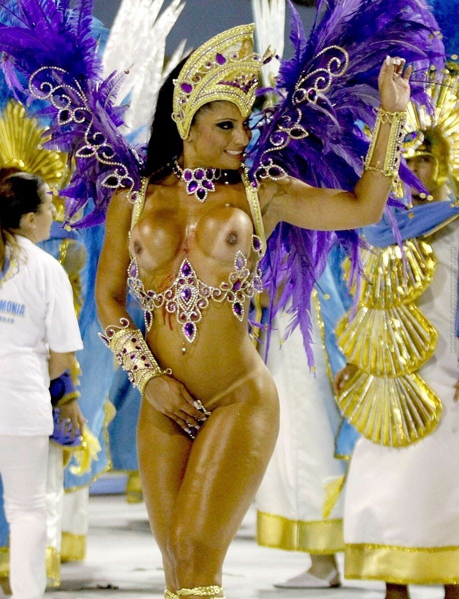 Andrea Martins Brazili Carnival