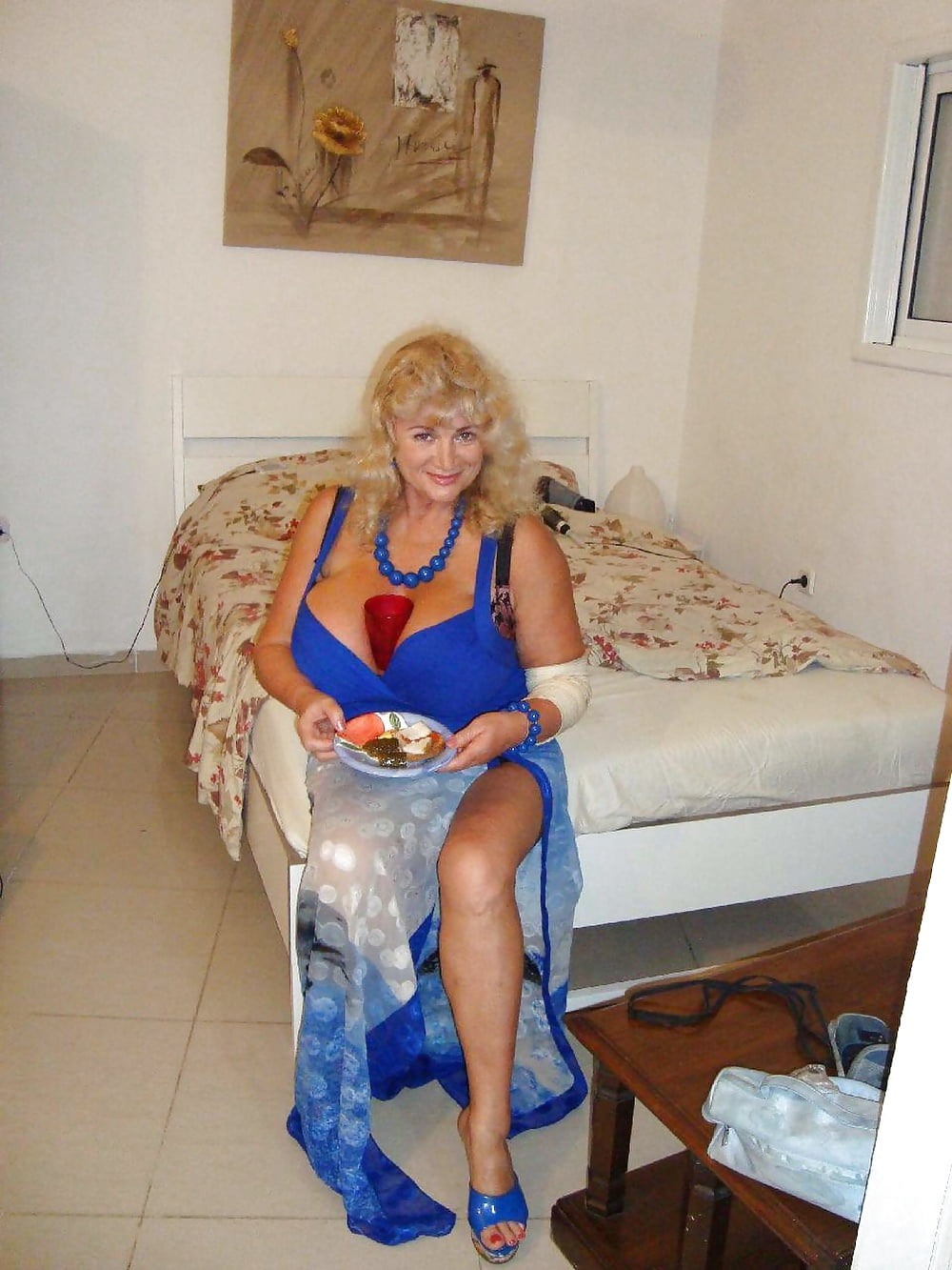 Larisa k big
