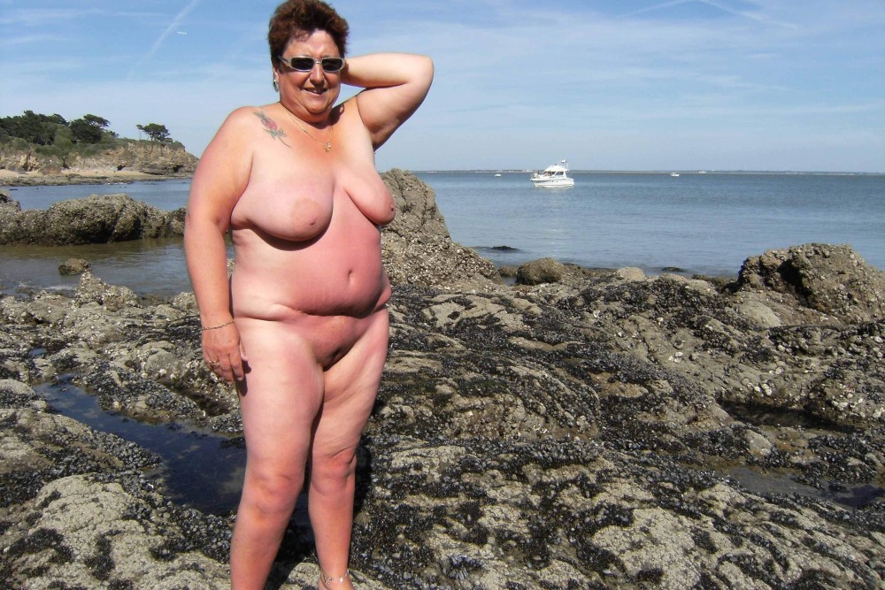 Naked thick women on the beach