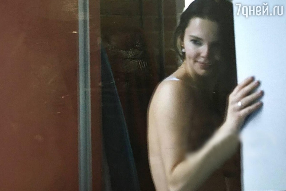 Elizabeth Boyarskaya in underwear in the film