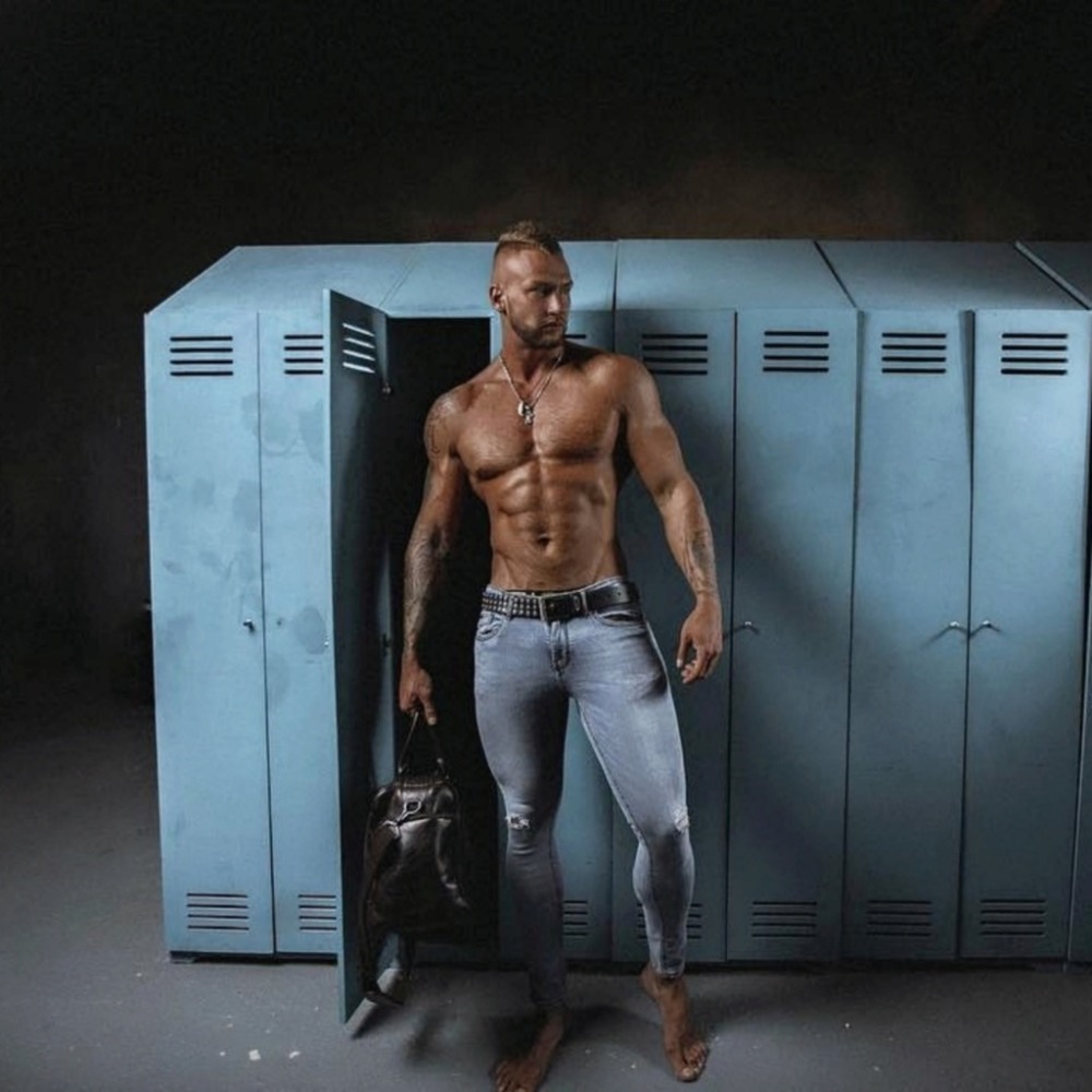 Denis Suraev Bodybuilding