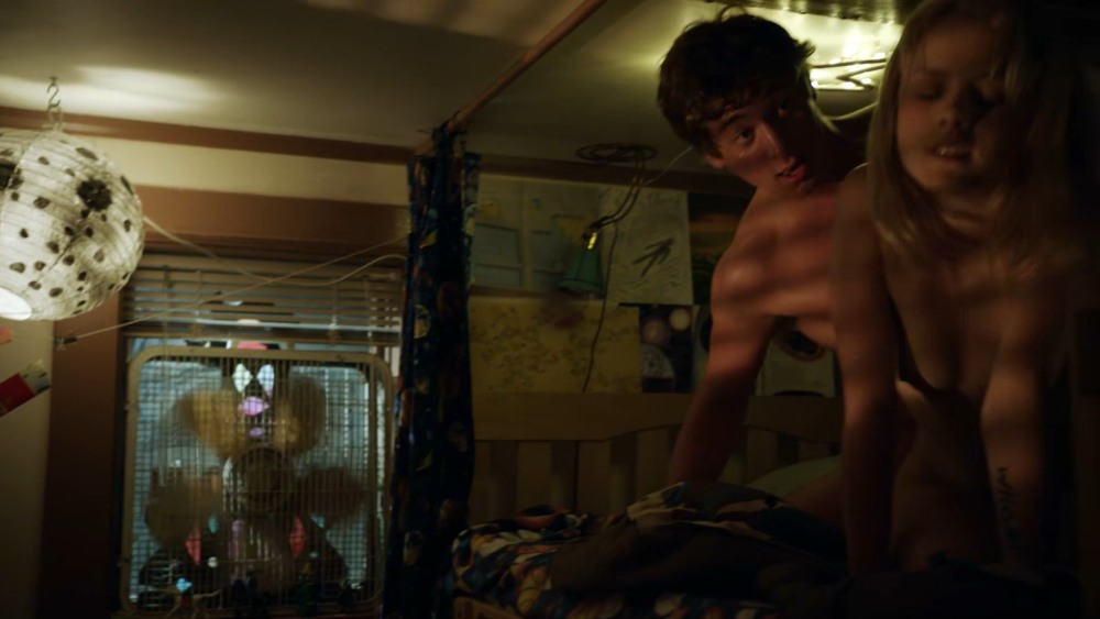 Laura Wiggins shameless naked