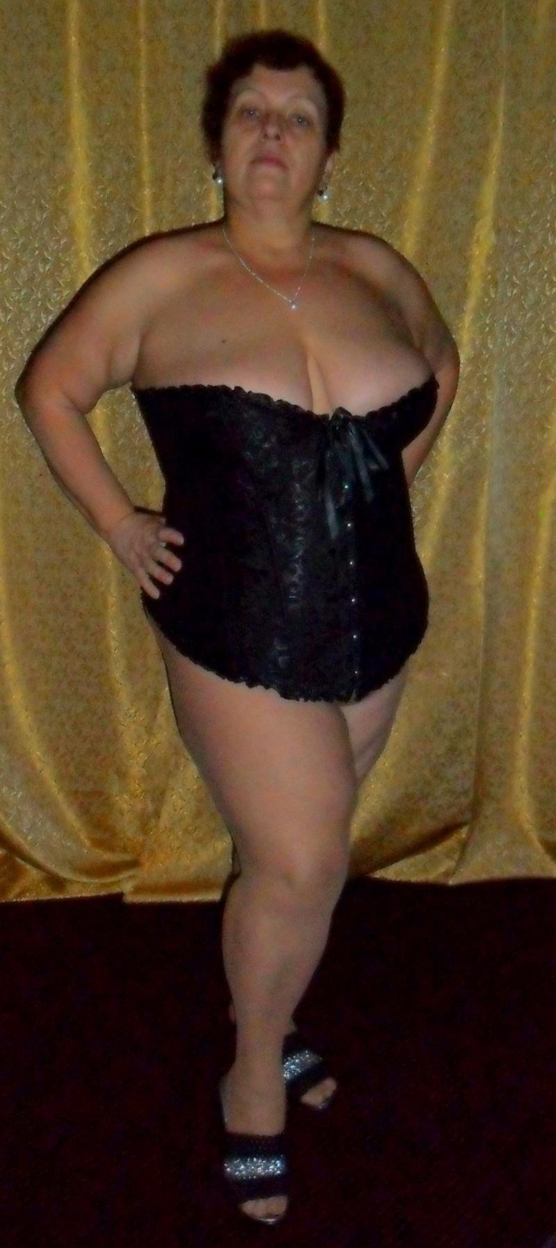Elderly thick prostitute