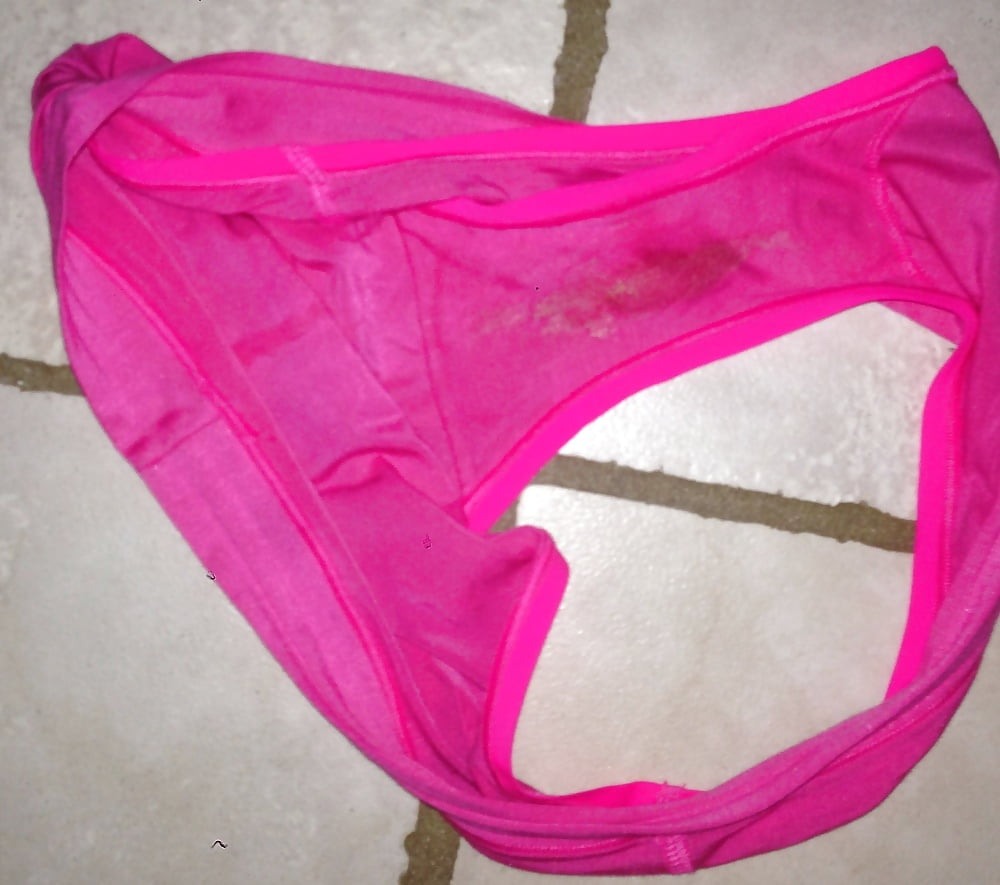 Woman without panties with a crustacean