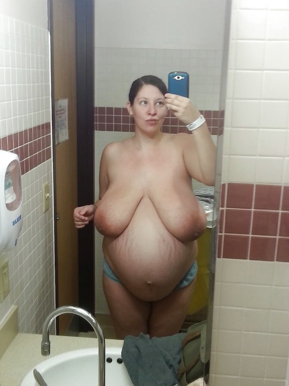 Big natural tits of old