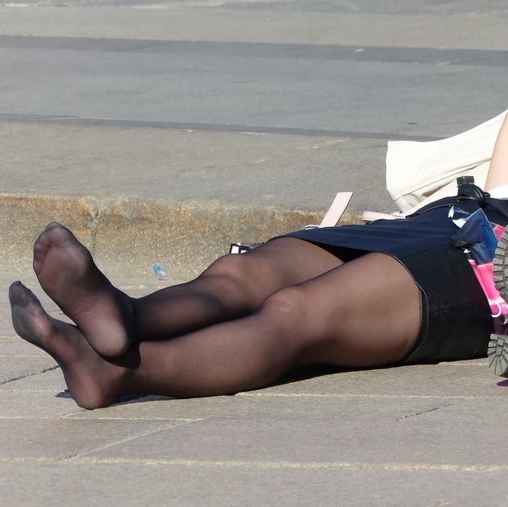 Feet in Candid tights