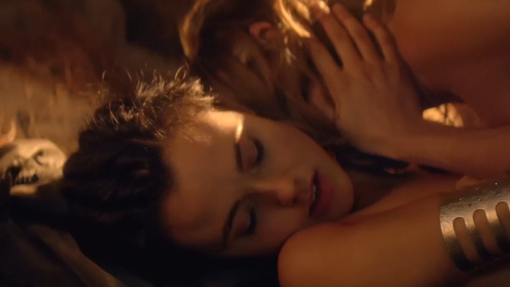 Gina Holden Lesbian Scenes