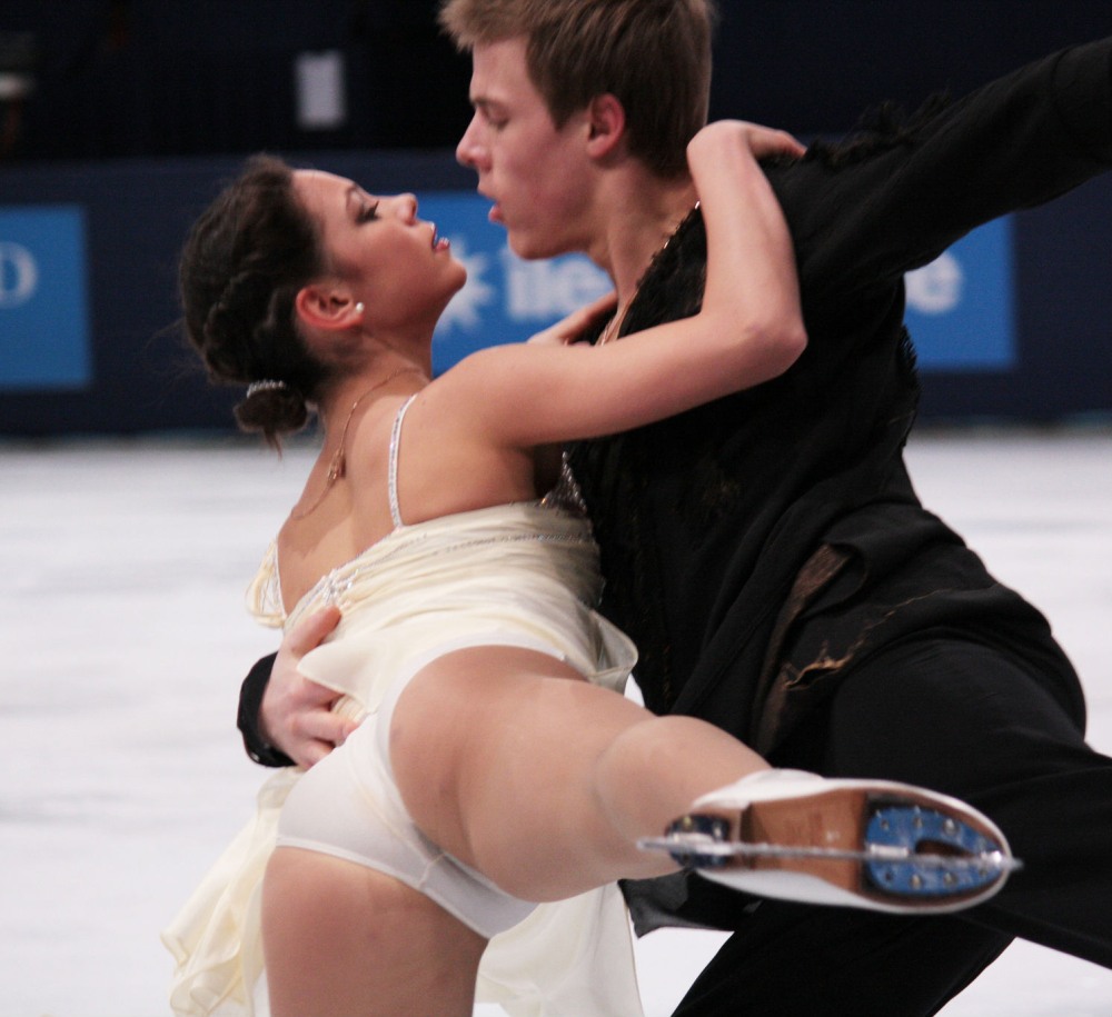 Elena Ilyinsky skater naked