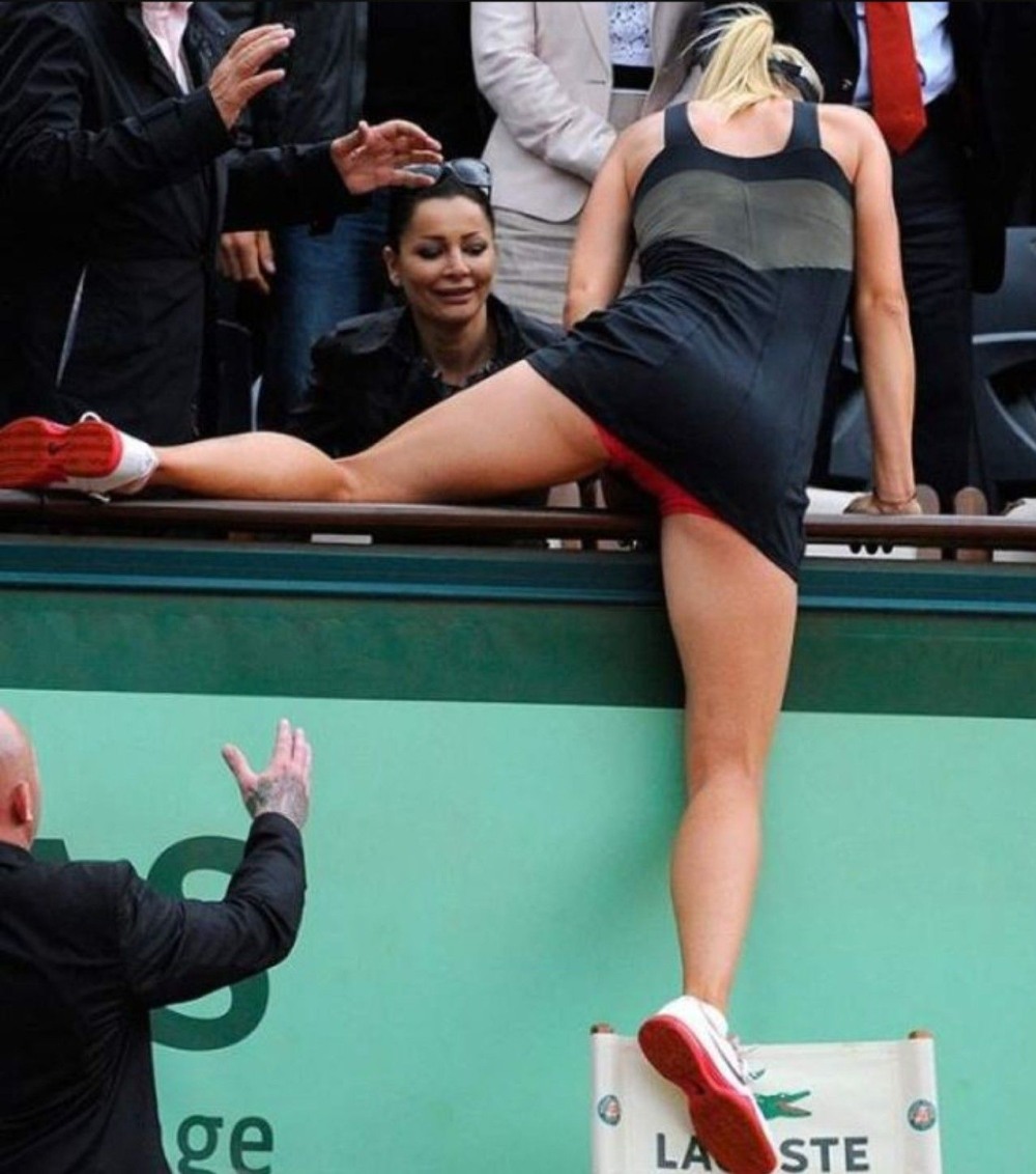Maria Sharapova for the stands