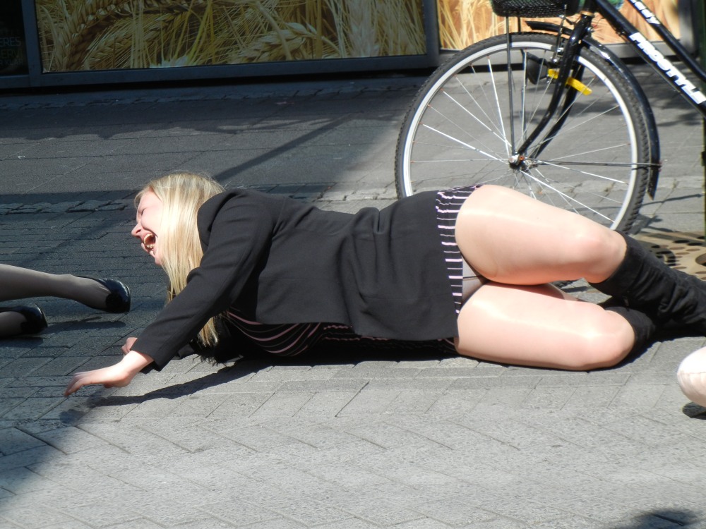 Girl Walks with No Pants