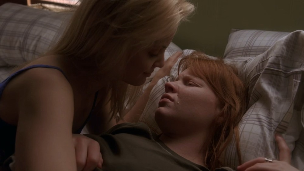 Mina Surgery Bed Scenes
