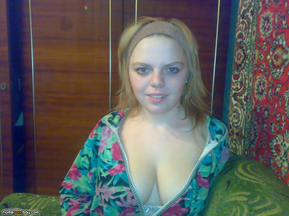 Emily Jane Williams in Pantyhose