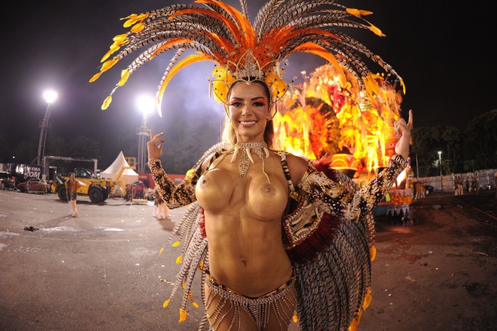 Naked carnival Brazil 1986