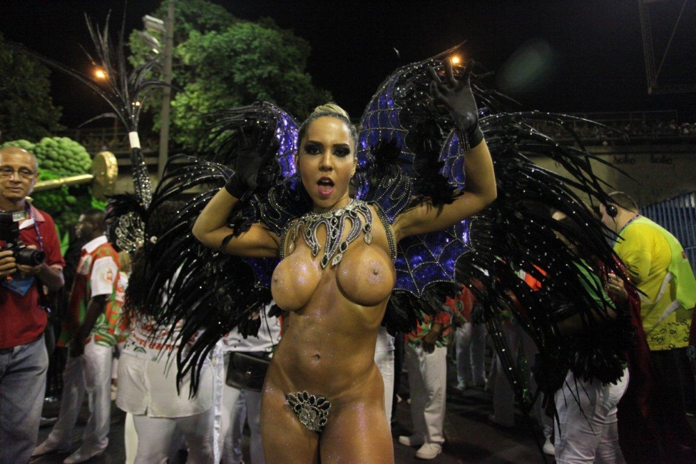Renata Frisson Carnival