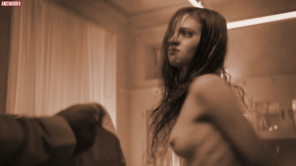 India Eisley Youth