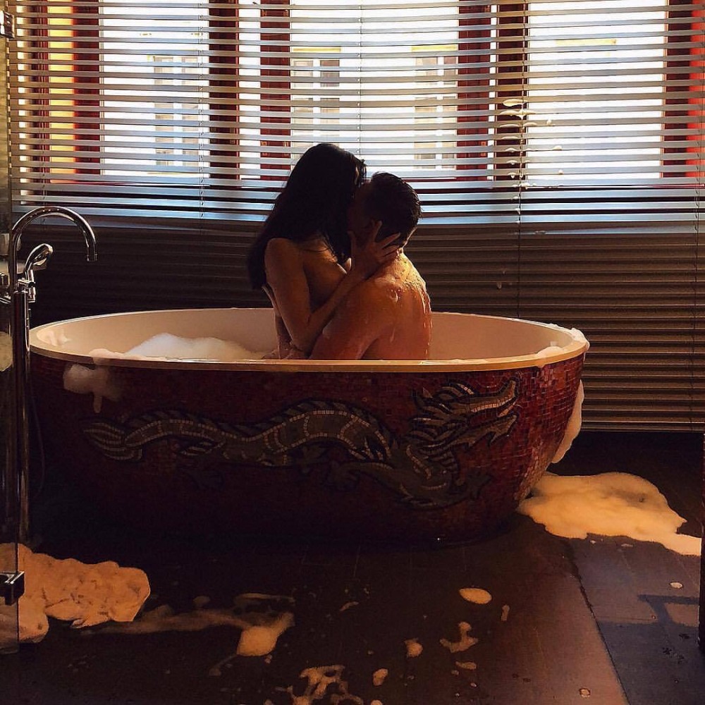 Naked Japanese in a hot source