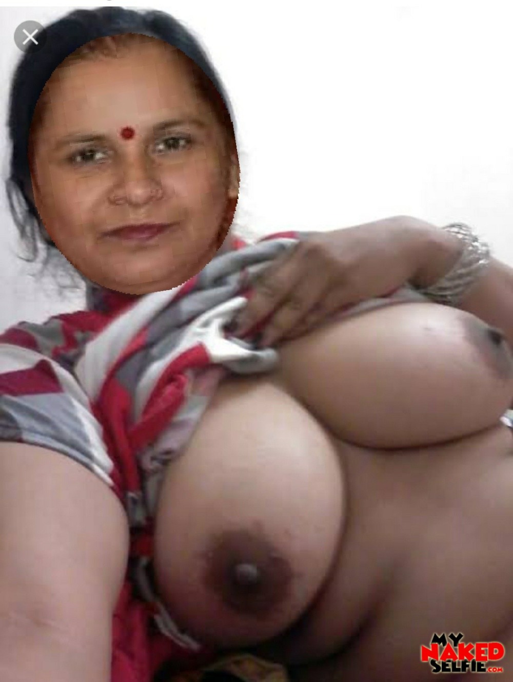 Natural women Posing Stand volume 19 Nu