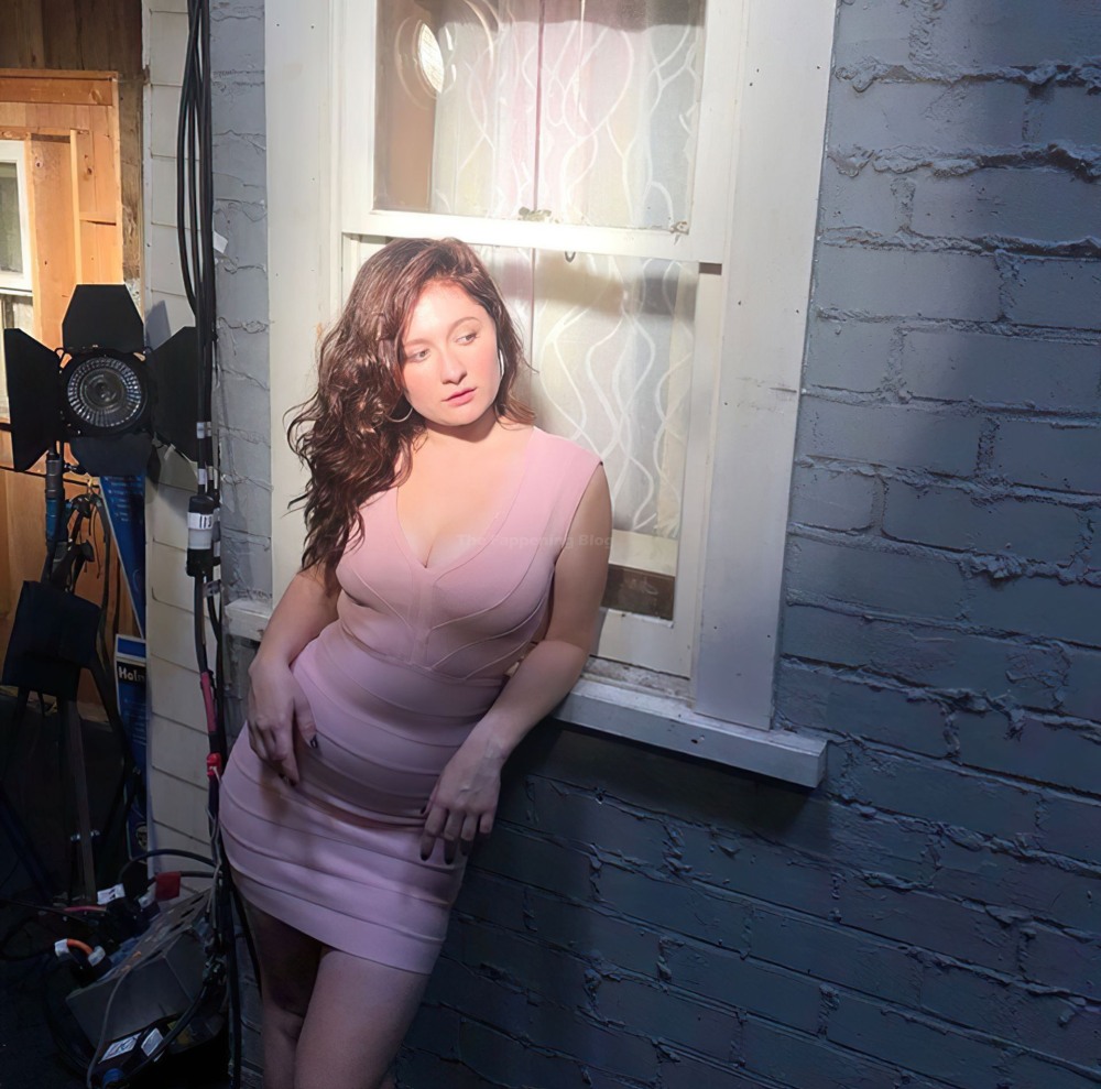 Isidora Gorester - shameless (2014)