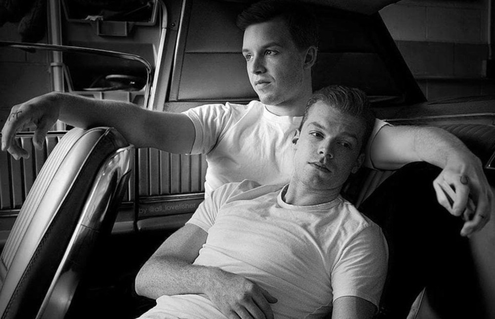 Noel Fisher 2020