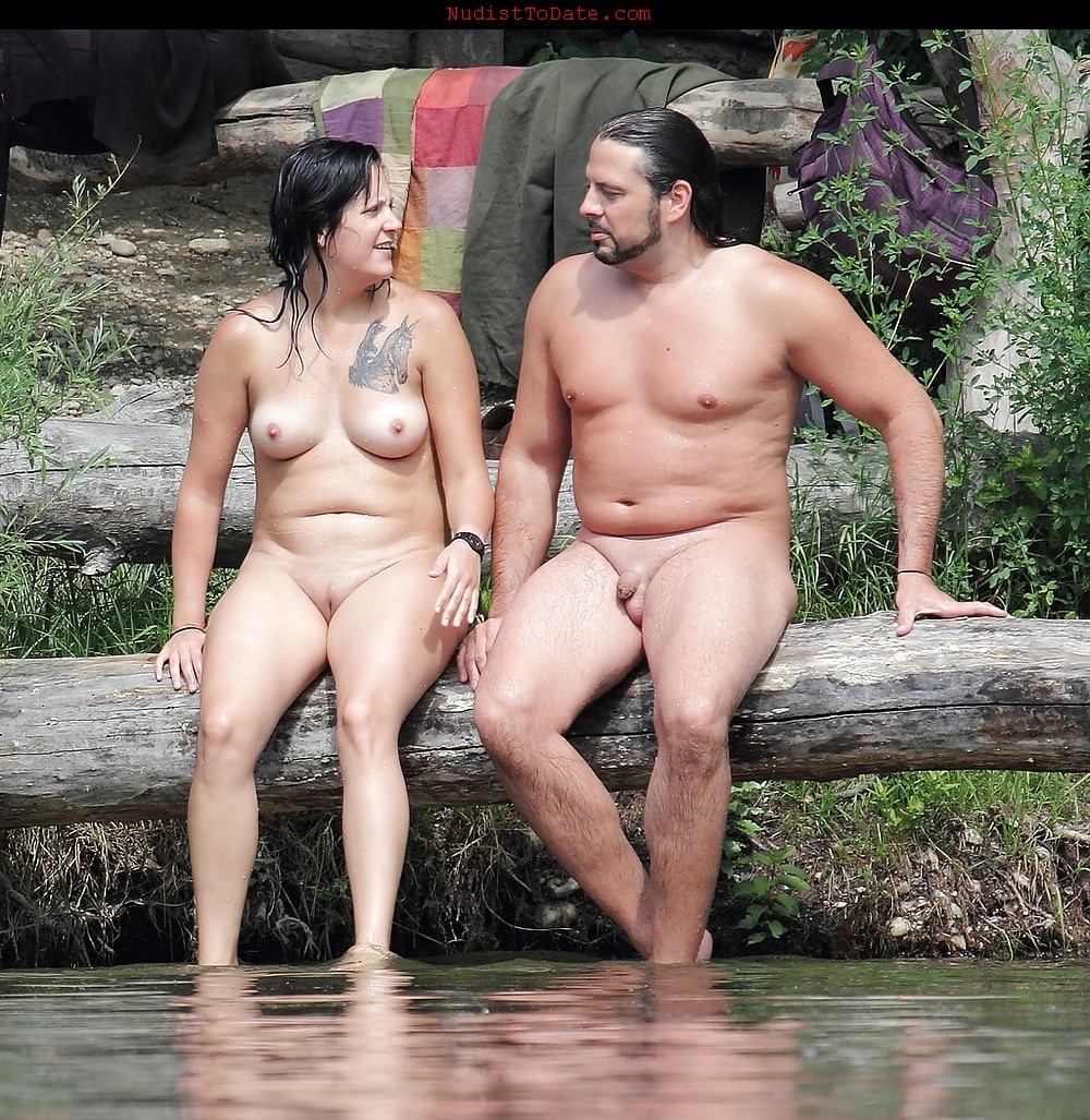 Mature nudist families