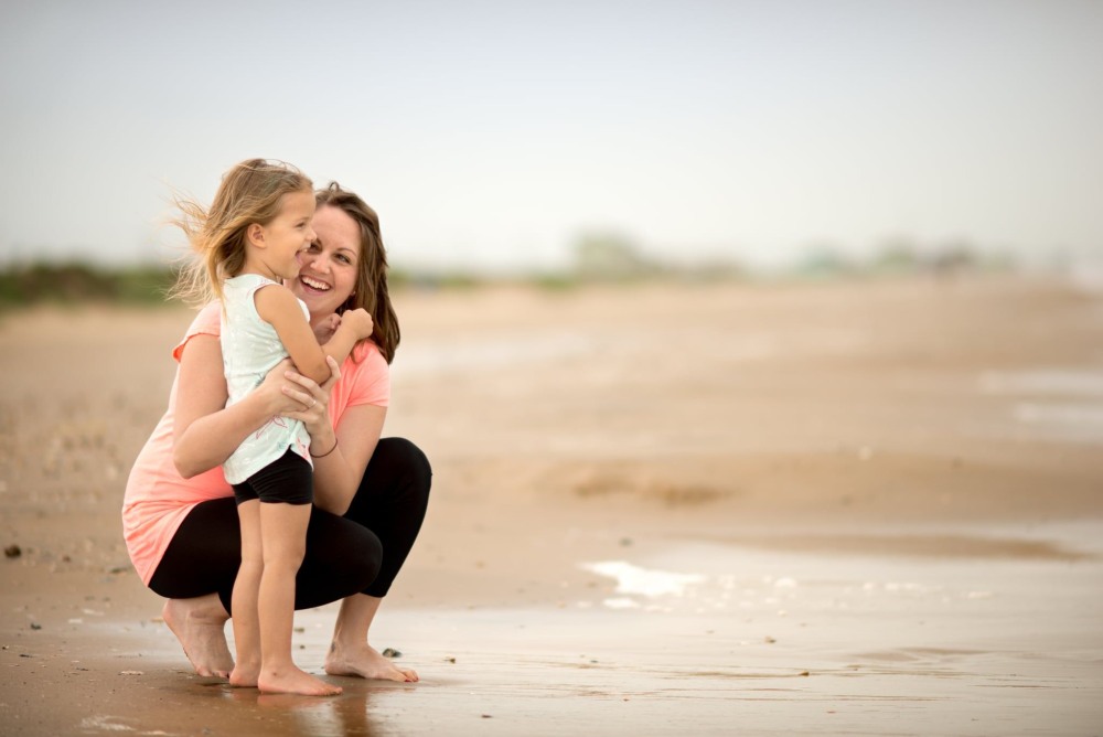 Swedes with the whole family on the beach
