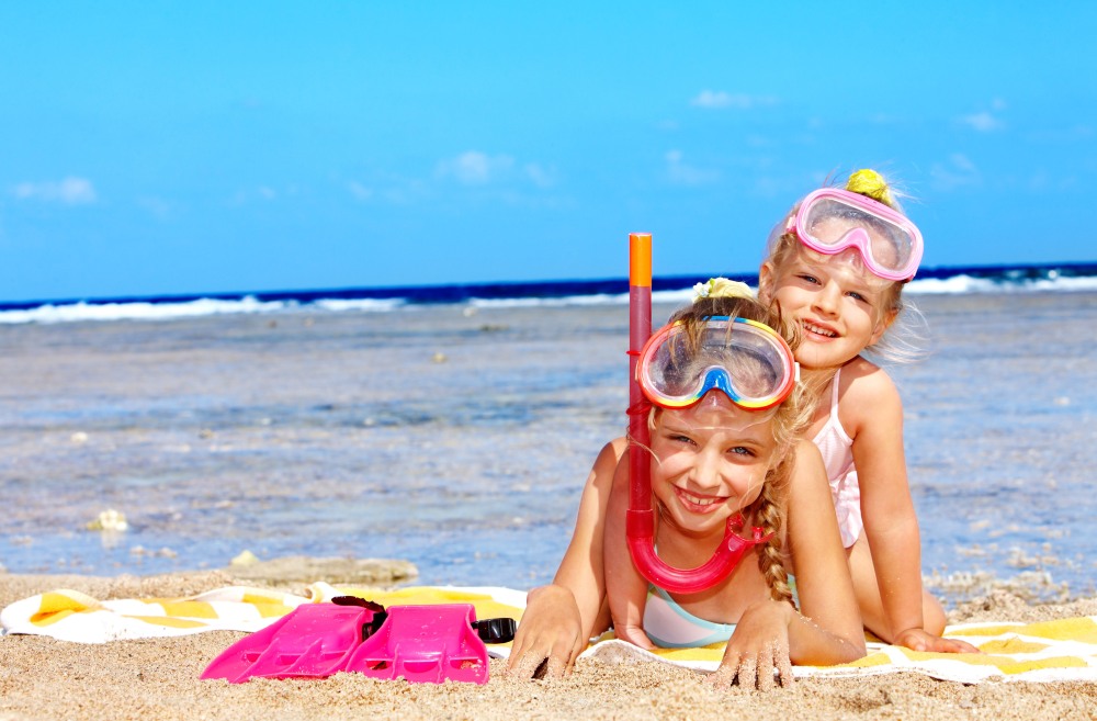 Family naturist camping