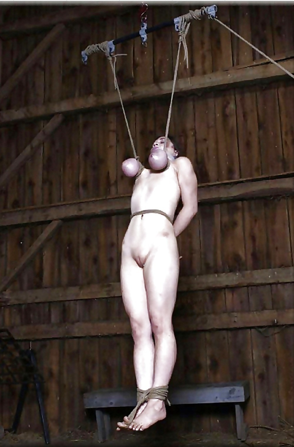 Hanging boobs in jeans